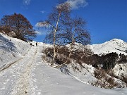 04 Pestando neve fresca con vista in Sodadura